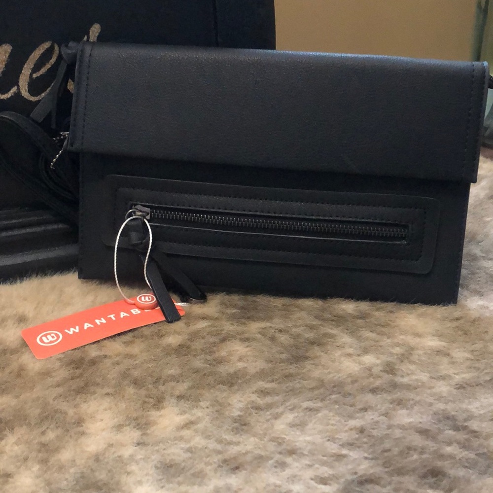 Pretty Persuasions Cross Body Bag